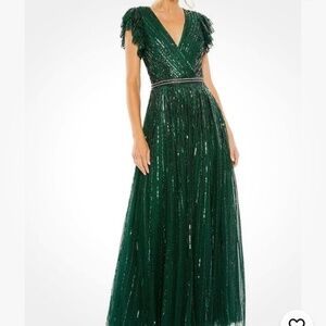 Mac Duggal Emerald Green Sequin Evening Gown Dress Women’s Gala/formal 20